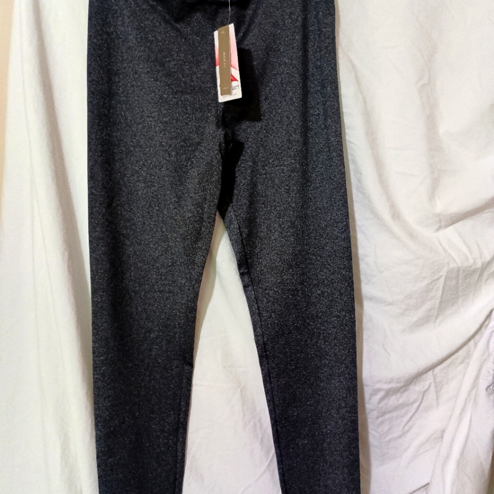 NWT. J. Crew women's medium Lycra sport pant